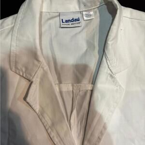 Landau Classic White consultant coat size SML